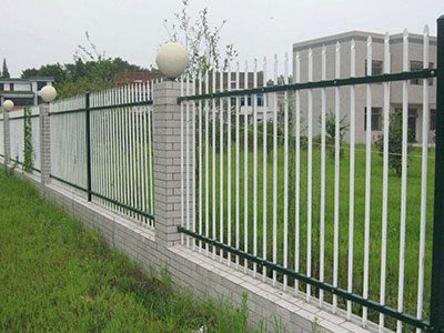 鍍鋅鋼護(hù)欄